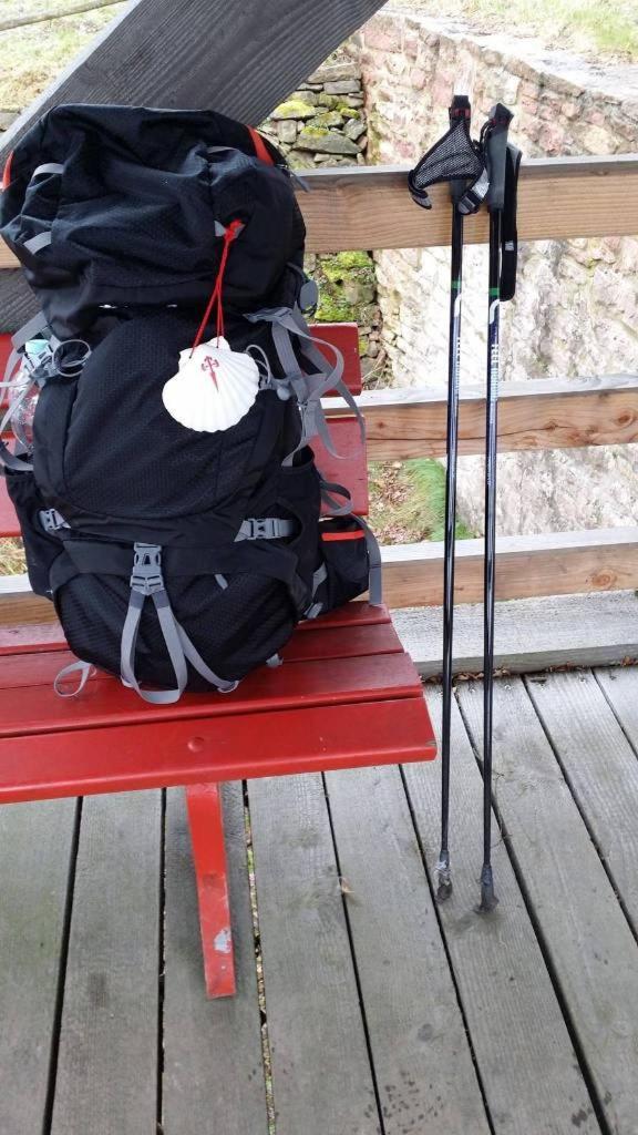 Diese Einfache Unterkunft- Bergheimat Ist Nur Fuer Backpacker- Rucksacktouristen Und Radfahrer - Huettenfeeling Im Backpackerhoues- Ganz Einfach - Ganz Unkompliziert - Ganz Relaxd Villa Linthal ภายนอก รูปภาพ